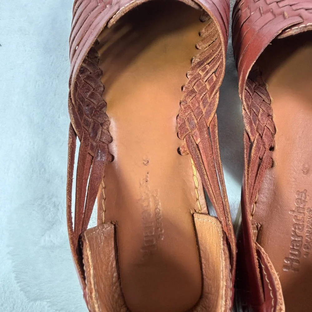 Bearpaw Huaraches Woven Leather Flat Sandals Cognac Brown Women Size 9